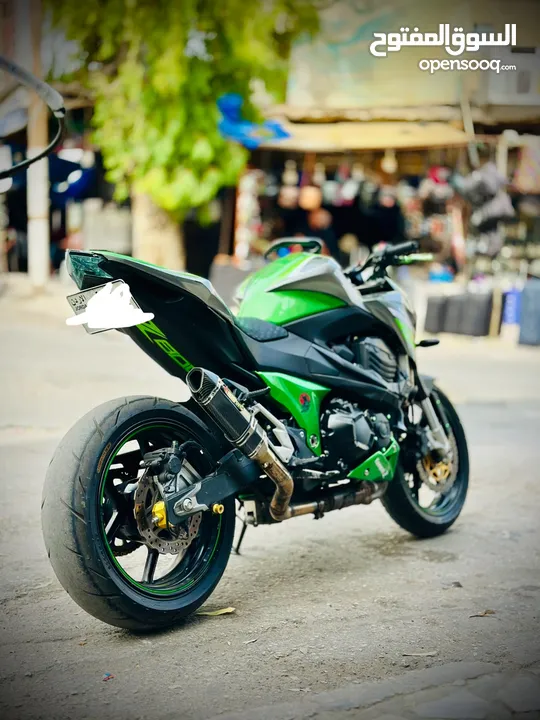 كاوازاكي z800