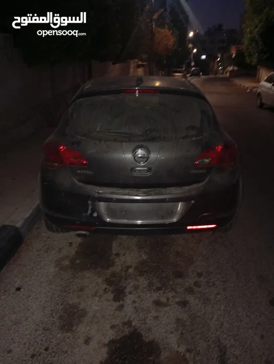 اوبل استرا تيربو 2015