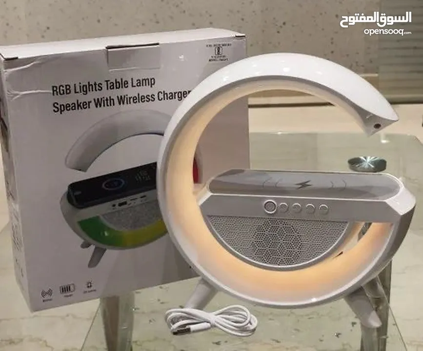 سماعة LED لاسلكية مع شاحن مدمج
