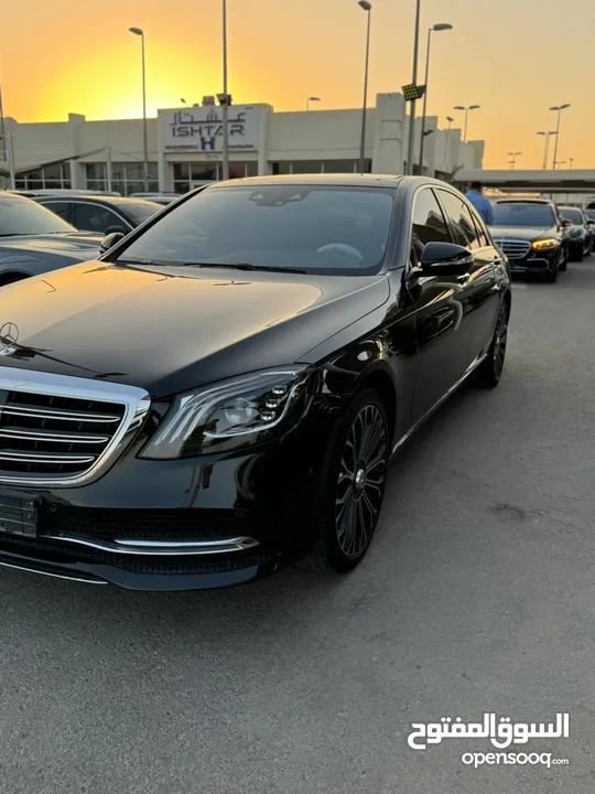 Mercedes-Benz S560  2020