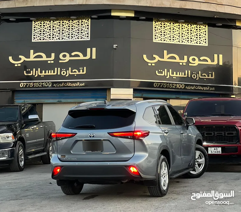 تويوتا هايلاندر ( 2023 ) فحص كامل 7 جيد عداد 28 ألف كيلو بحال الزيروو ( قابل للبدل )