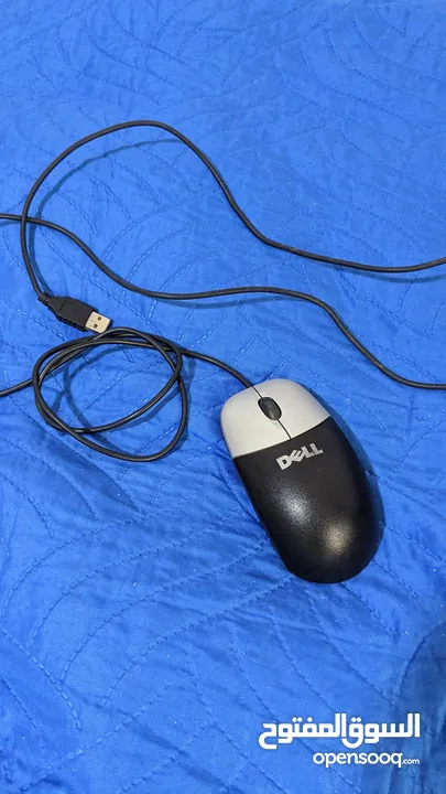 حاسوب مكتبي نوع DELL مع كامل اكسسواراته