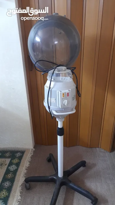 أجهزة عناية بالشعر والبشرة