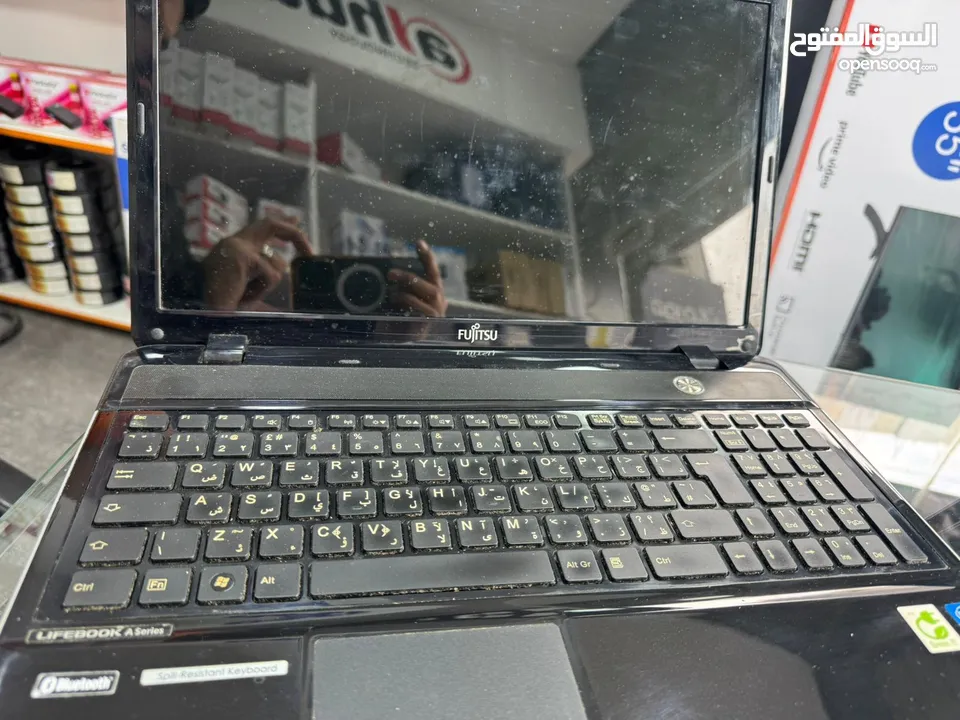 Laptop i5 3th 12ram SSD حرق