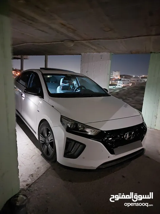 ايونك هايبرد _________ IONIQ HYBRID Black Edition