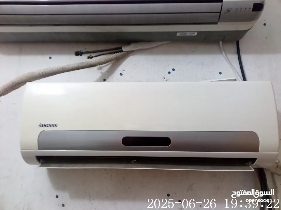 مكيفات عادي نظيف جدا وانواع ممتازه جدا كامل اغراضو وغازو فل مواسير جداد ريموت موجود وسلك كنترول موجو