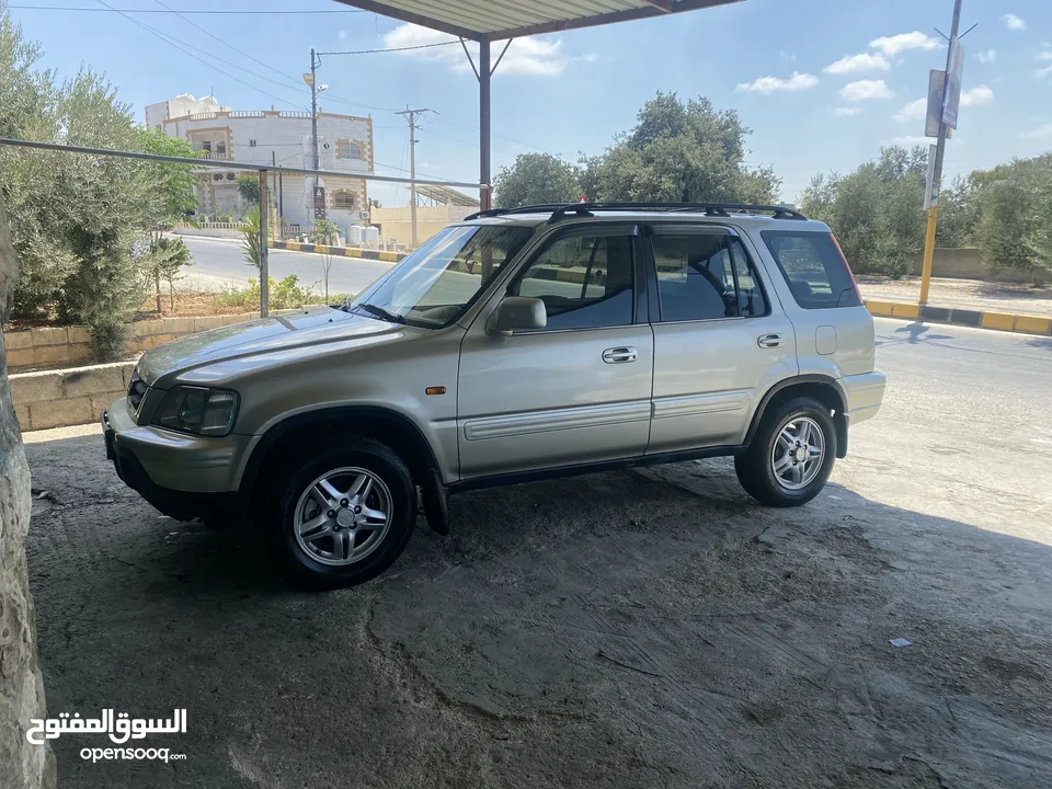 هوندا جيب CRV موديل 1998 اوتوماتيك // فحص 4 جيد  // ماتور 2000 // رقم مميز  // دفع رباعي