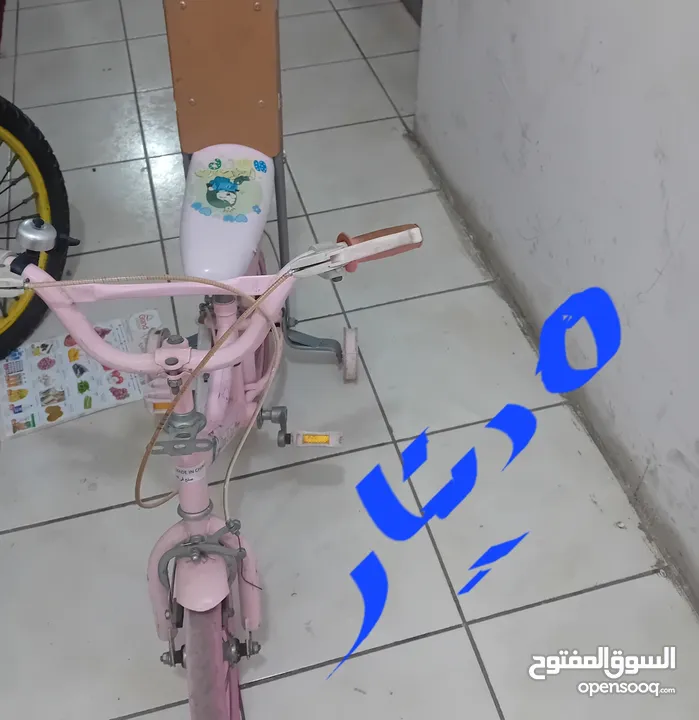 2 دراجة  + عريانة اطفال