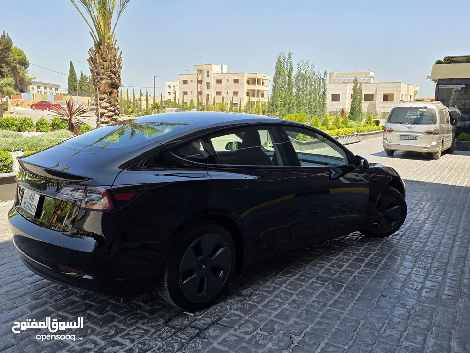 Tesla model 3 2023 ممشى قليل  فحص كامل أوتوسكور ق  B+(86)الوان مختلفه وداخلي ابيض او اسود واسعارر
