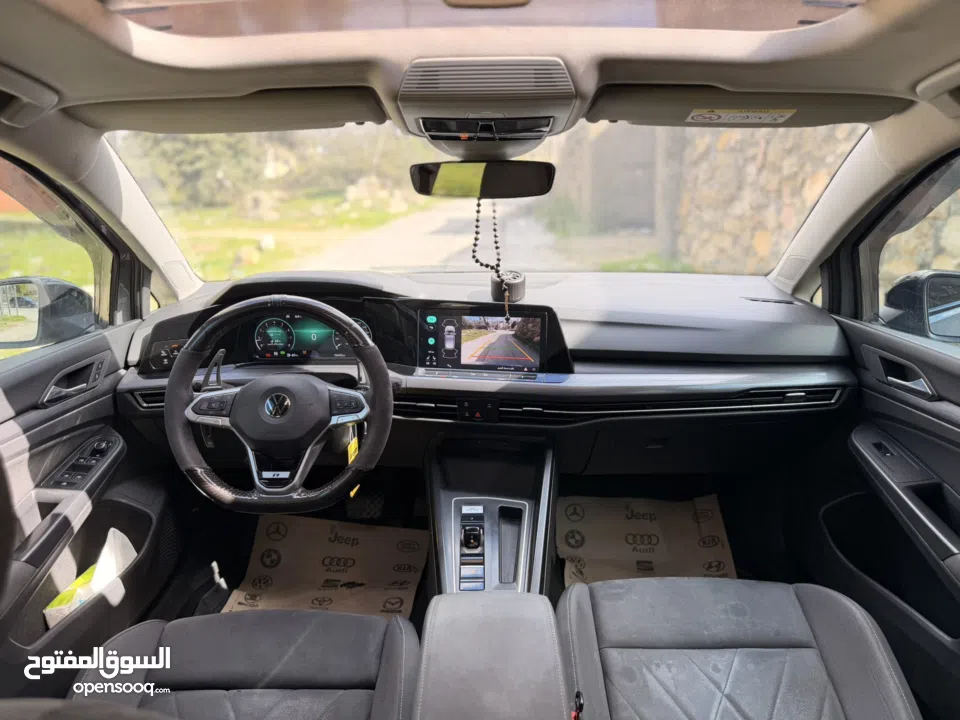 GOLF RLine // تعديل كامل اصلي R لون مميز  دهان شركة  رخصة و تامين لشهر 10  فل اضافات و زيادة