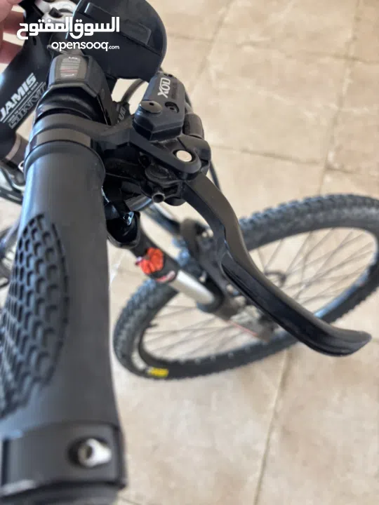 بسكليت jamis للبيع بمواصفات مميزة وسعر مميز