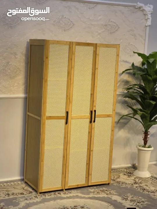 خزانة 3 أبواب سعر خاص علاقة ورفوف