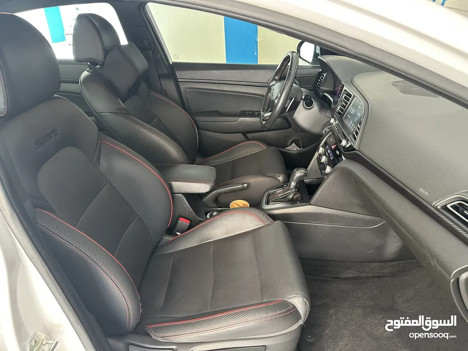 2019 Elentra Turbo.