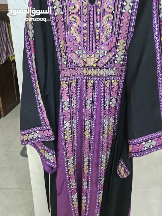 فساتين حفله للبيع Mو L xl