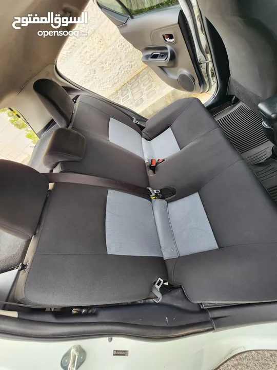 تويوتا بريوس سي 2018  للبيع    TOYOTA   PRIUS C 2018 for Sale   موديل 2018   ترخيص جديد لغاية 2/2026