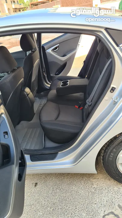 هيونداي MD 215 بحاله ممتازه