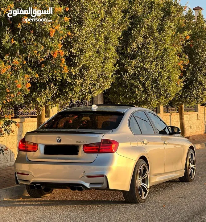 BMW 320i / بي ام