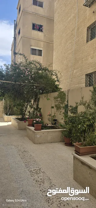 عمارة استثمارية بضاحية الامير حسن للبيع من المالك مباشرة
