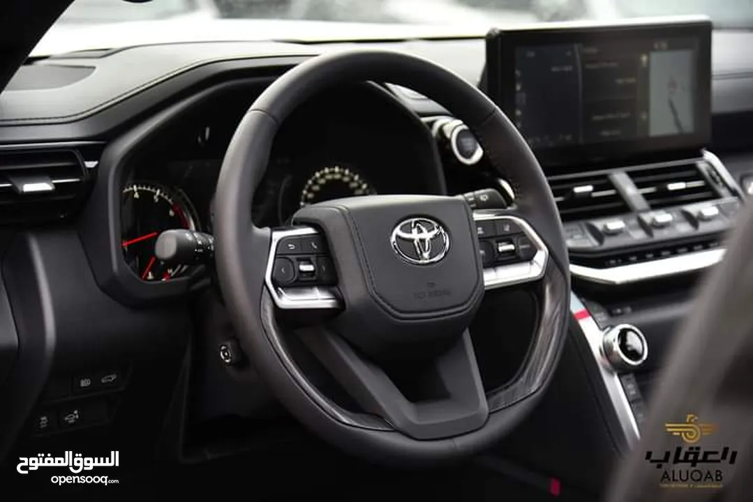 Toyota Land Cruiser VXR 2024 تويوتا لاندكروز VXR-2024 لون اسود عداد زيرو مواصفات فاخرة