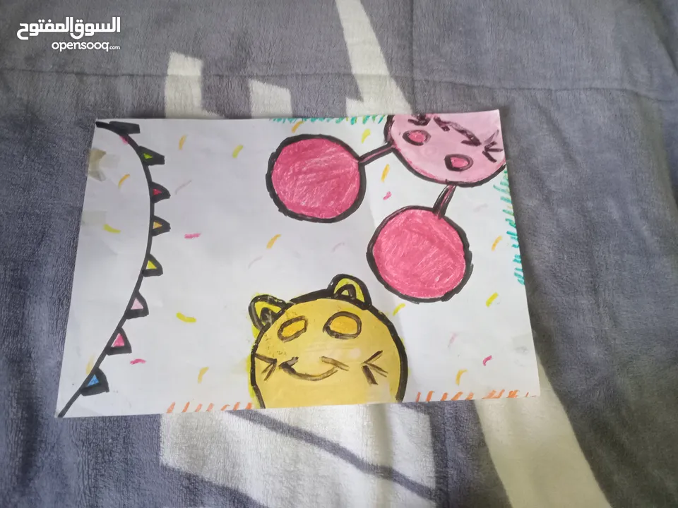 لوحات رسم صغير كبير وسط