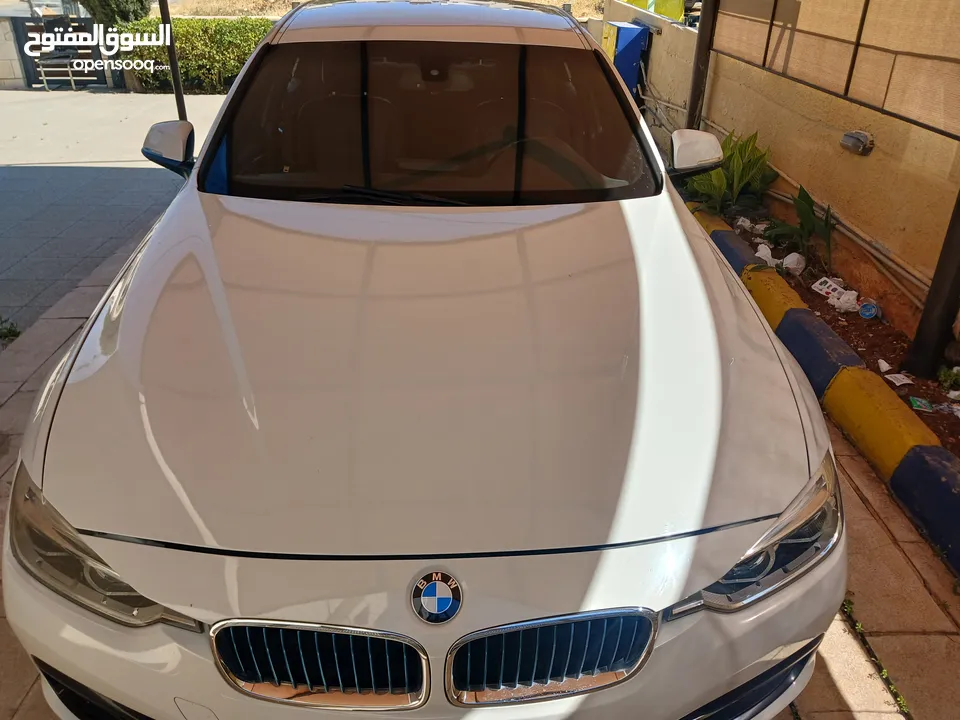 للبيع BMW 330e 2018 غير مجمركه تصلح للاعفاءات