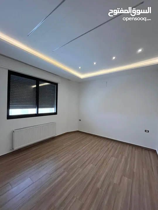 تشطيب فندقي في اجمل مناطق ضاحية النخيل سكن فلل
