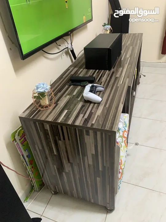 Premium TV table stand