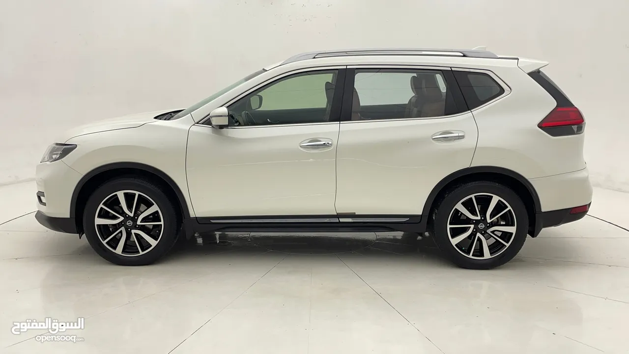 (HOME TEST DRIVE AND ZERO DOWN PAYMENT) NISSAN X TRAIL