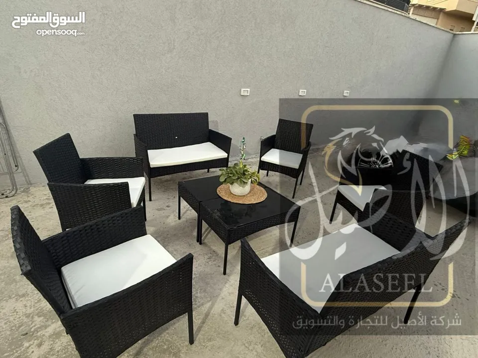 طقم قعدة خارجي مع الفرش