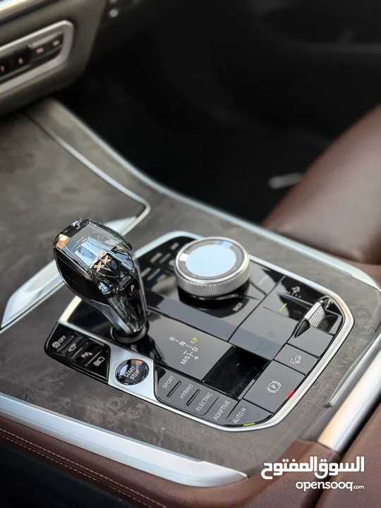BMW X5 2020 M Sport plug in وارد الشركة اعلا صنف فحص كامل لون مميز بسعر مغرري السياره بحاله الوكاله