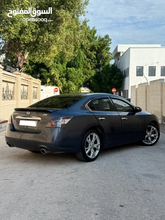 NISSAN MAXIMA 2013 V6 FULL OPTION (CLEAN CONDITION)