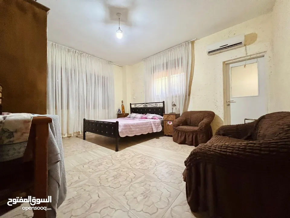 شقة مفروشة للطالبات في ارقى مناطق الخليل