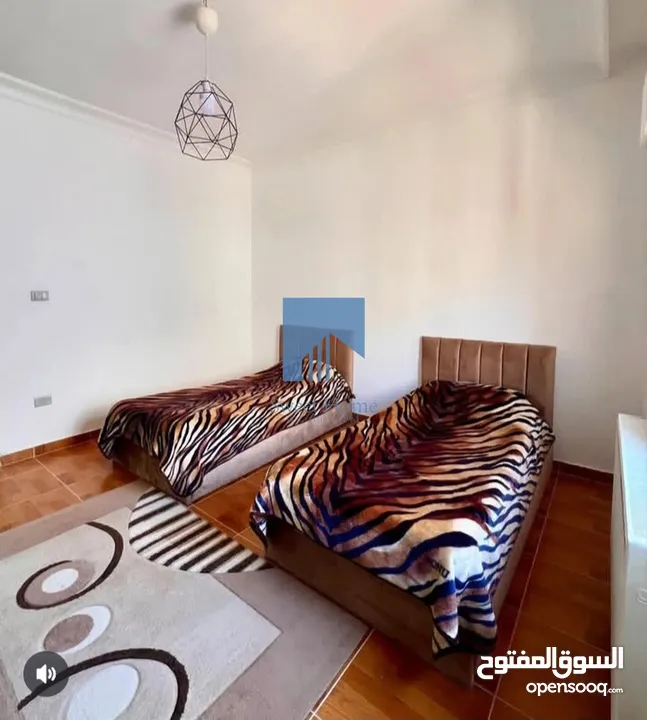 شقة فاخرة للبيع في أم السماق  - خلف الدر المنثور طابق ثالث 150م تشطيب سوبر ديلوكس بسعر مغري