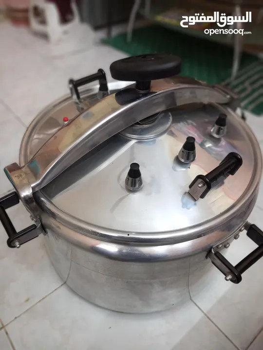 pressure cooker