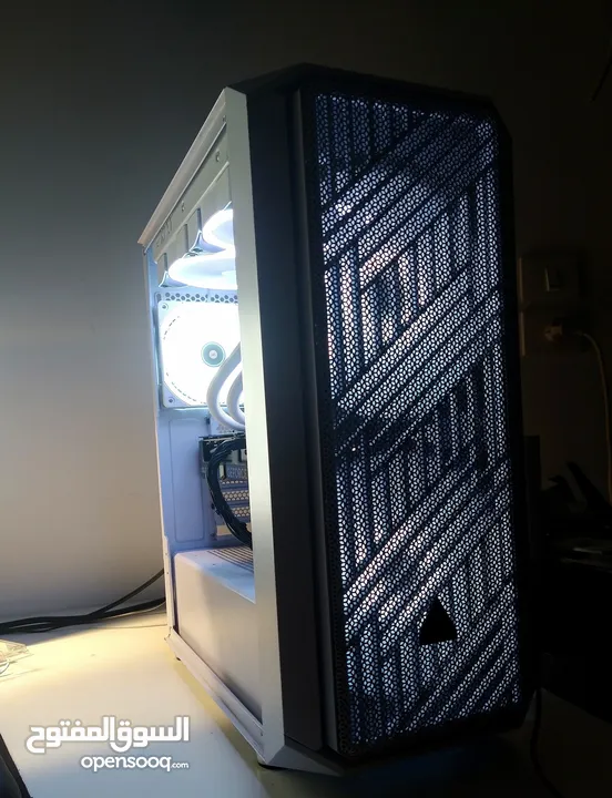 جهاز موافات عليا معالج i7 14700f كرت شاشة 4060 ti