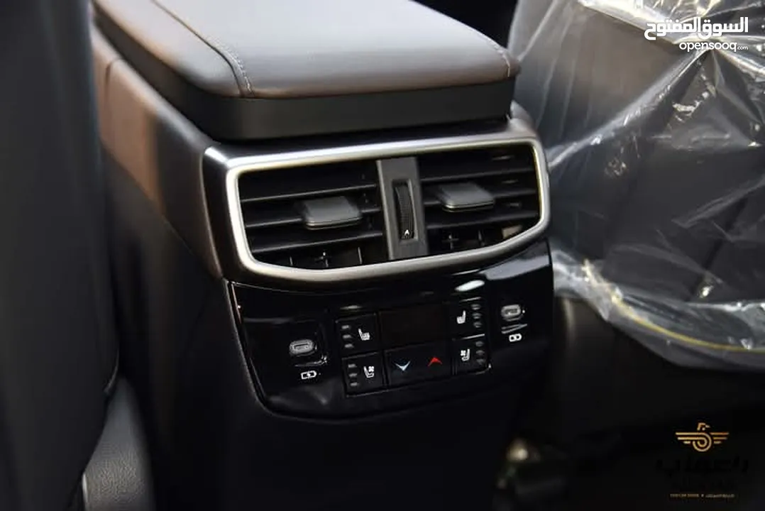 لكزس RX350 L2 2024 مع الميزات المتطورة والفخمة لون اسود ميتالك مميز