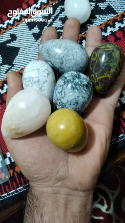 احجار كريمه وخواتم واكسسوارات للبيع