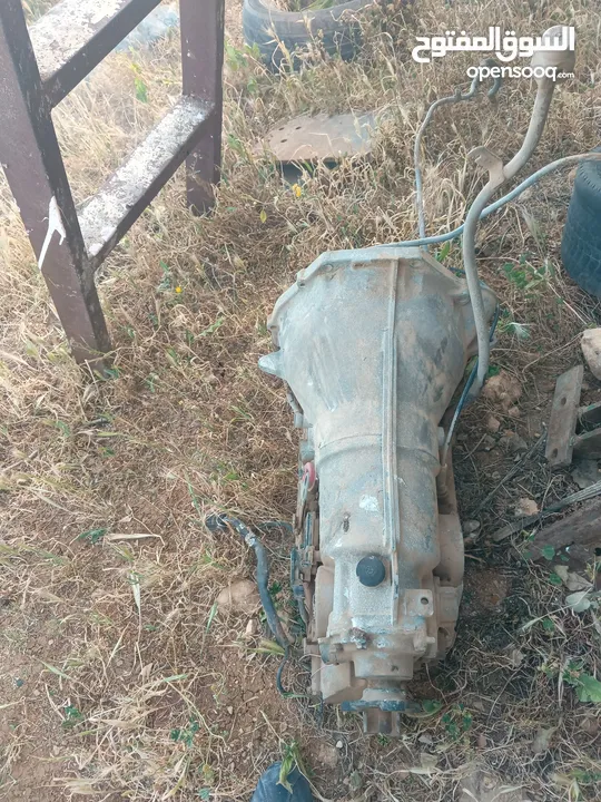 جير مرسيدس بنز 280 موديل ثمانينات اتوماتيك للبيع 110 دينار
