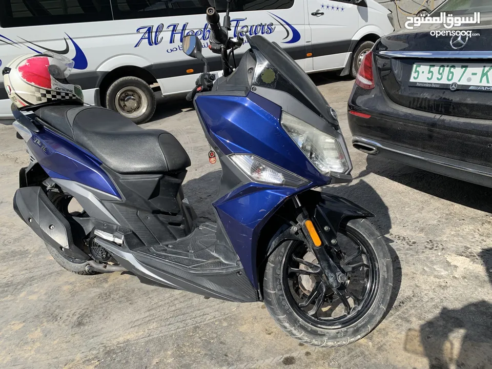 دراجه من نوع جت 14