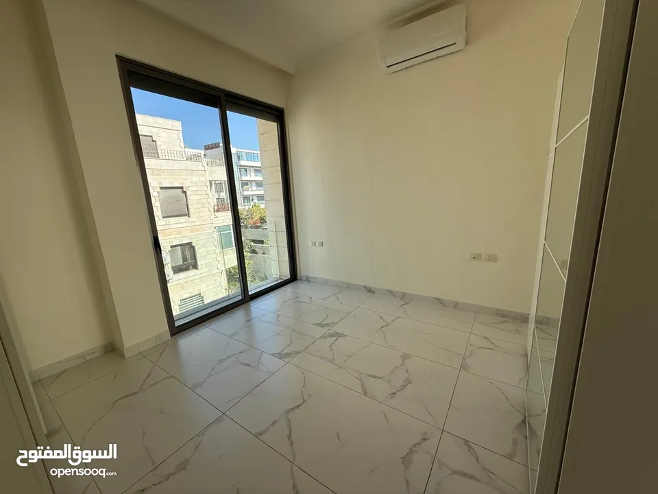 شقه غير مفروشه للايجار في الدوار الرابع ( Property 41016 )-174973567