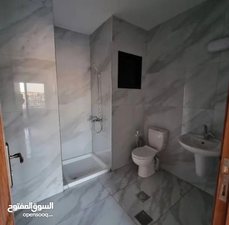 شقة 160 متر للبيع مقابل ديوان الموظفين