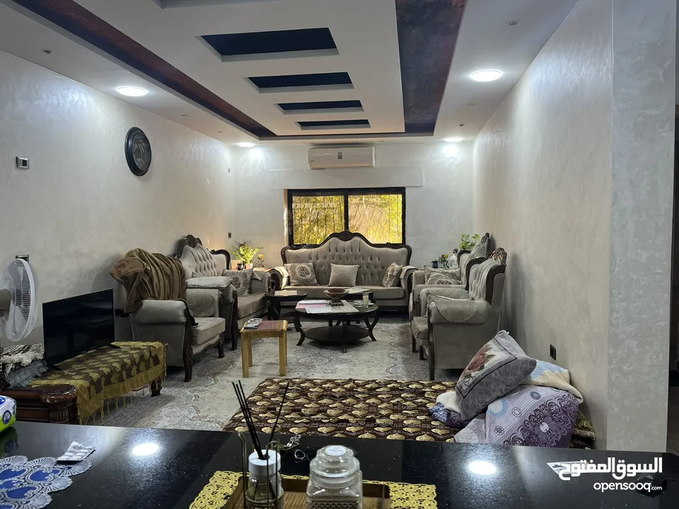بيت للبيع المستعجل يمكن دفع دفعه اولى والباقي اقساط