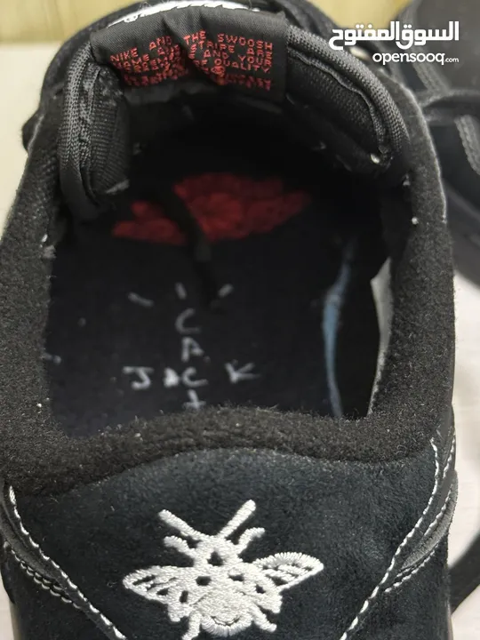 حذاء فخم جداا بنسخة نادرة مستعجلل قابل للتفاوض  Air Jordan 1 Travis Scott Retro Low "Black Phantom"