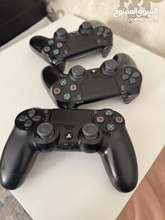 إيد بلايستيشن4  ذراع تحكم بلايستيشن4 playstation4 controller  مستعمل بحال الوكالة نظيفة جدا عالفحص