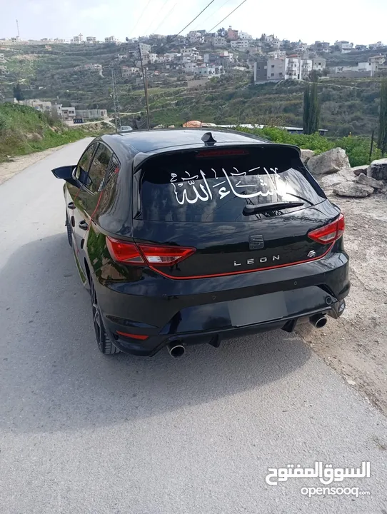 سيات ليون 2015