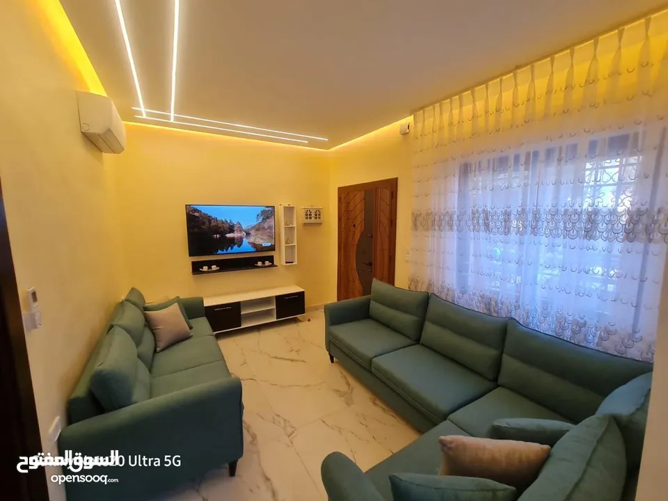 شقة للايجار في الويبده  ( Property 36714 )