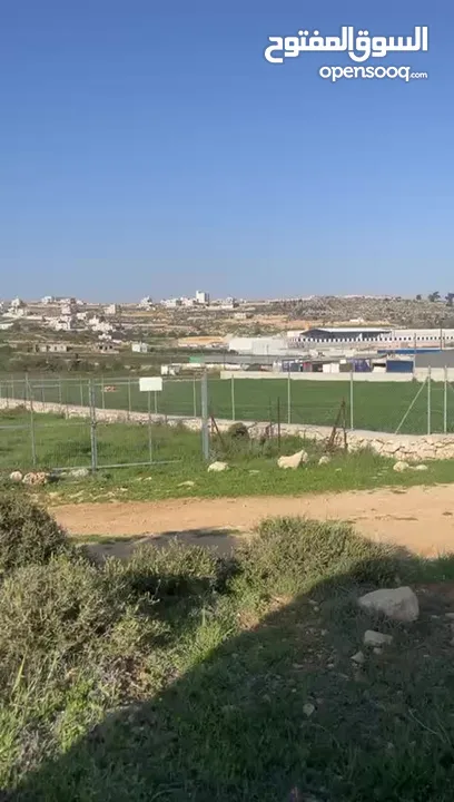 ارض 3 دونم في المنطقة الصناعية (دورا)