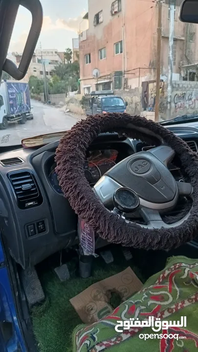 لون ازرق jac 2018