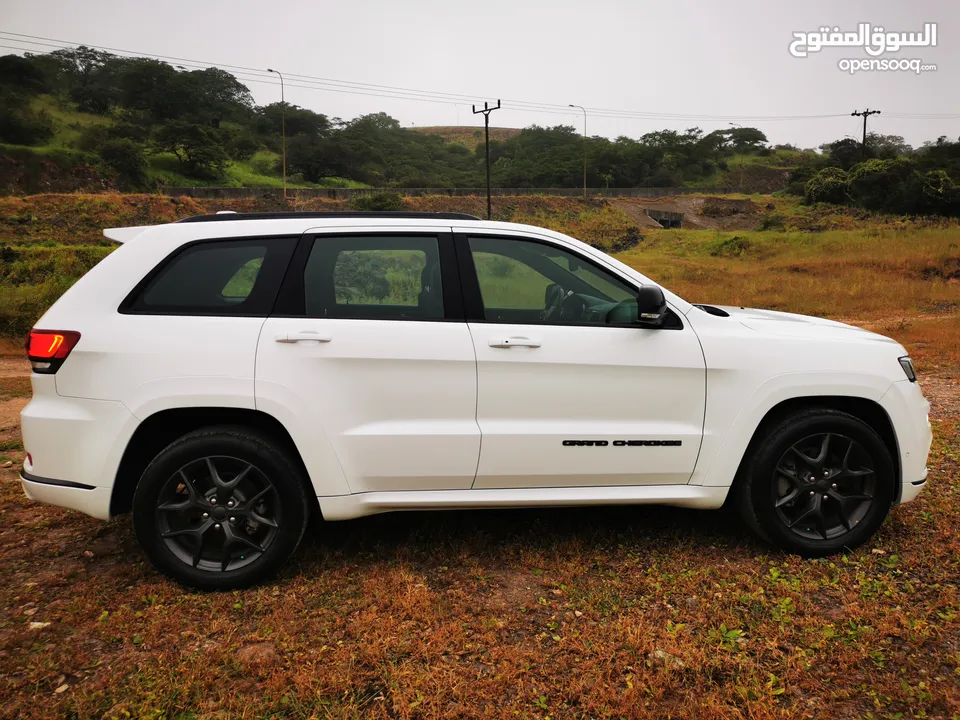 2019 jeep grand cherokee GCC 3.6 limited خليجي s V6