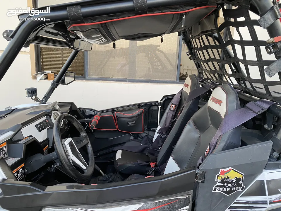 بولاريس RZR XP1000 مع القالوصة (للبيع فقط)